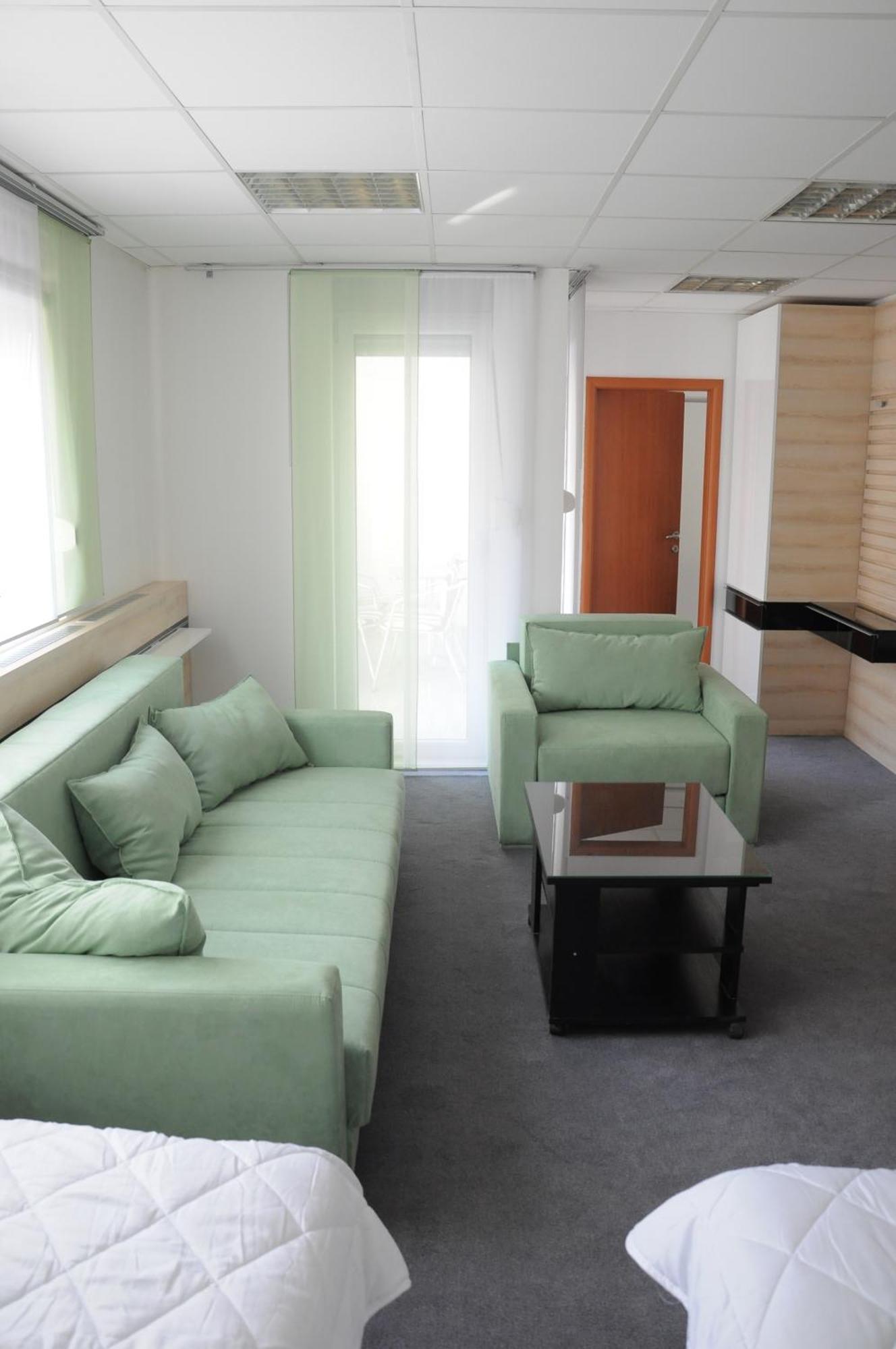 Garni Hotel Consul Nis Exterior photo