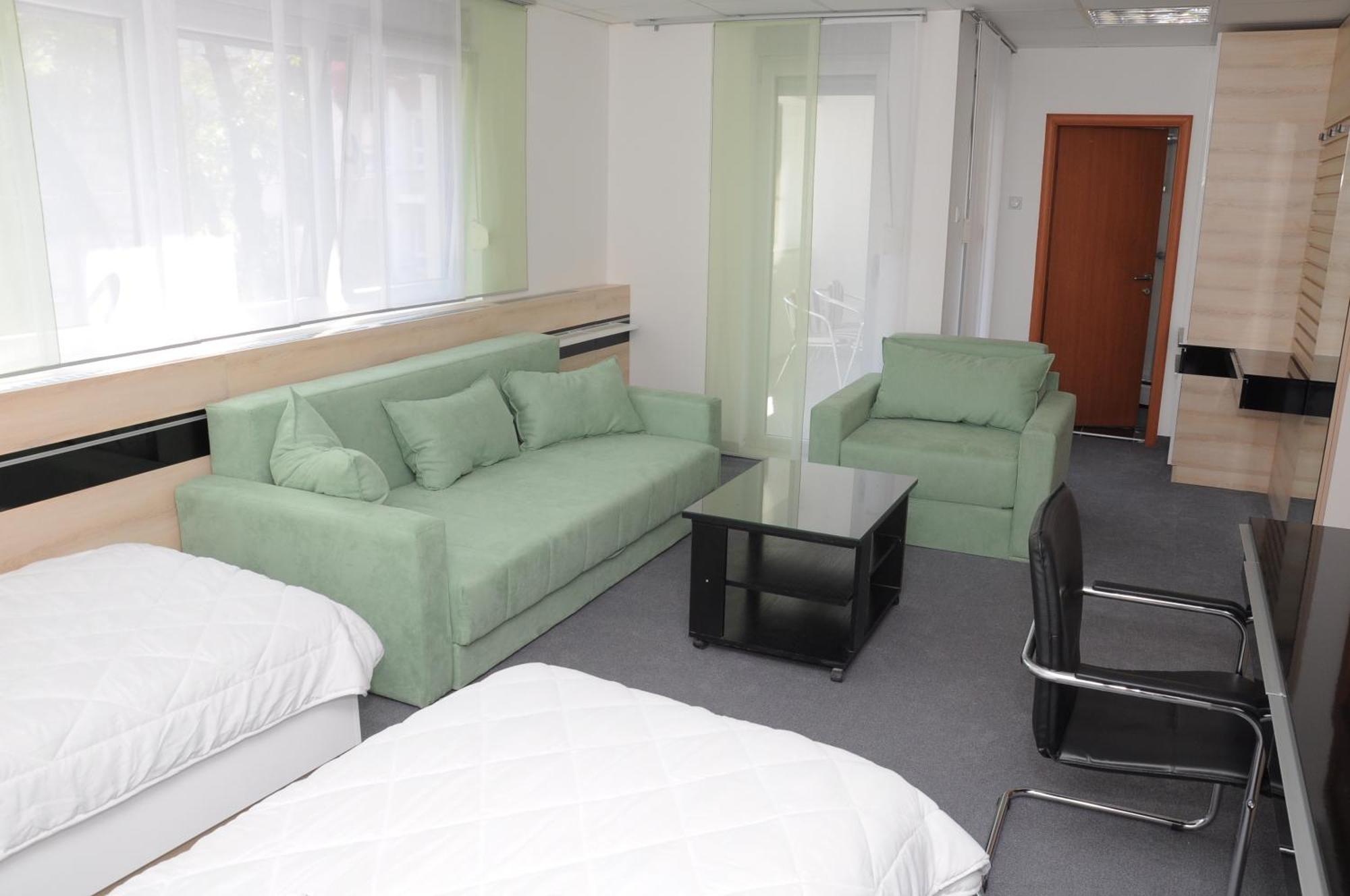 Garni Hotel Consul Nis Exterior photo
