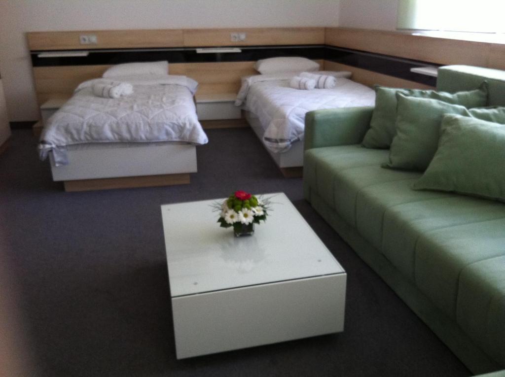 Garni Hotel Consul Nis Room photo