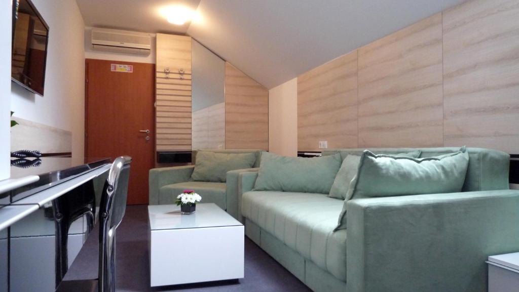 Garni Hotel Consul Nis Room photo