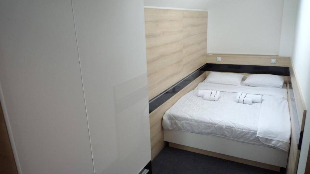 Garni Hotel Consul Nis Room photo